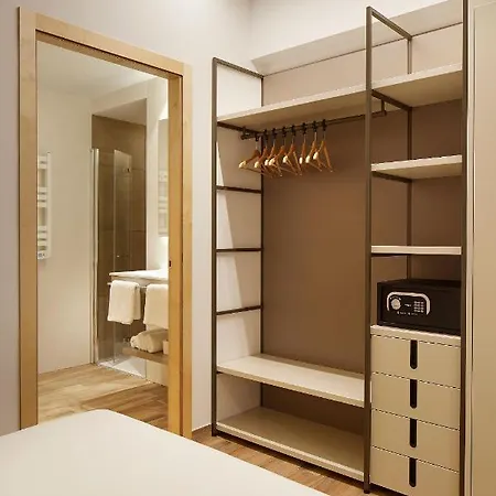 Isaga Apartment