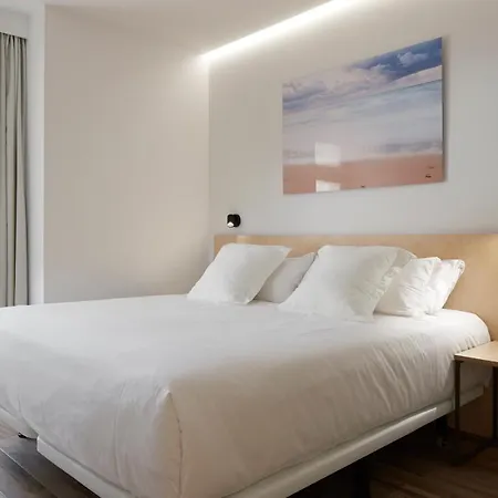 Isaga Apartment